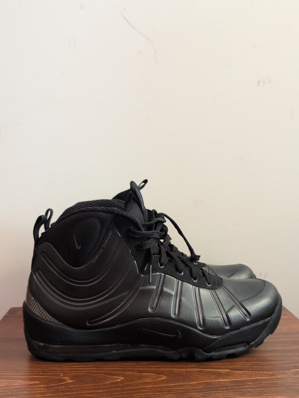 Nike Air Max Bakin Posite Boot Sz 10.5